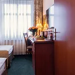 Wloski Italia Boutique Old Town 3*