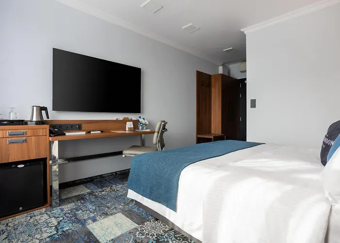 Hotel Wloski Italia Boutique Old Town 3*