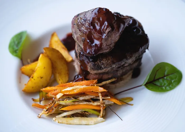 فندق Wloski Italia Boutique Old Town بوزنان